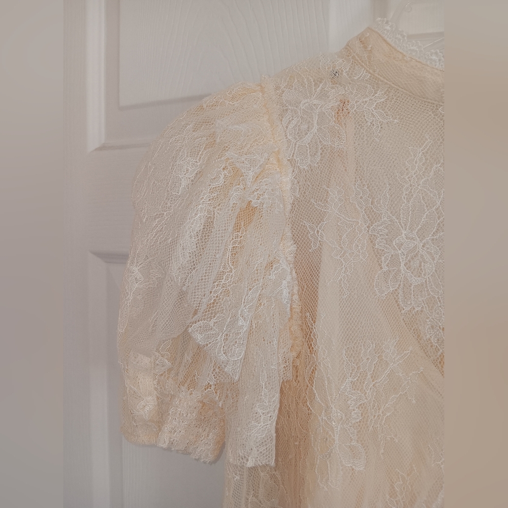 Free People Secret Admirer Mock Neck  Cream Lace Top. Size S. - Picture 8 of 15